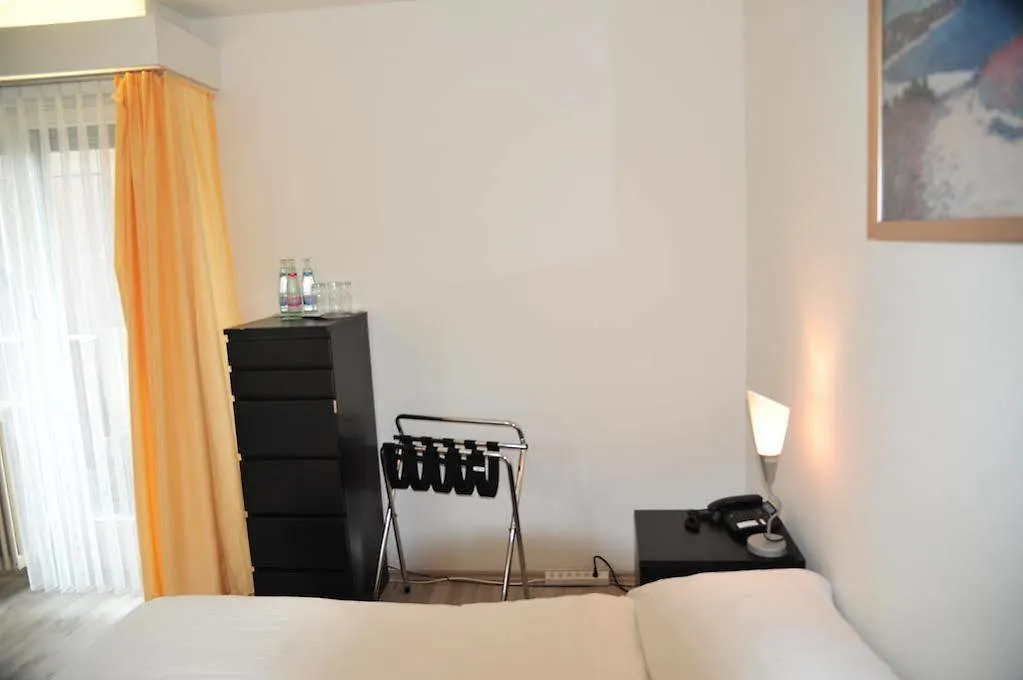 Hotel Alexander Базель 3*,