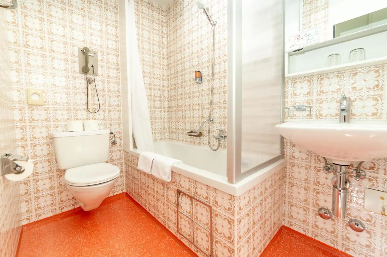 Hotel Alexander Basileia 3*,