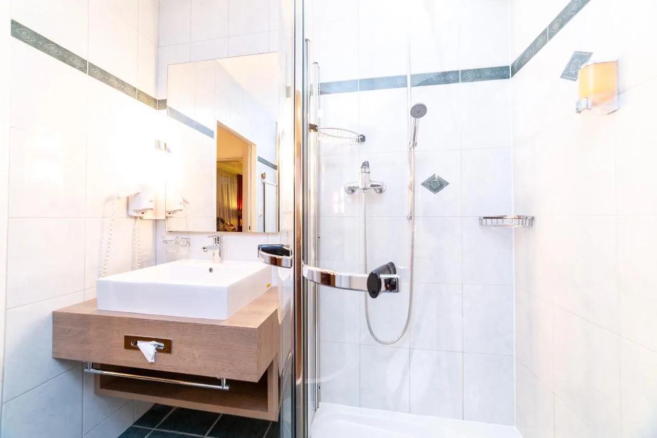 ***  Budget Hotel Alexander Basel Schweiz