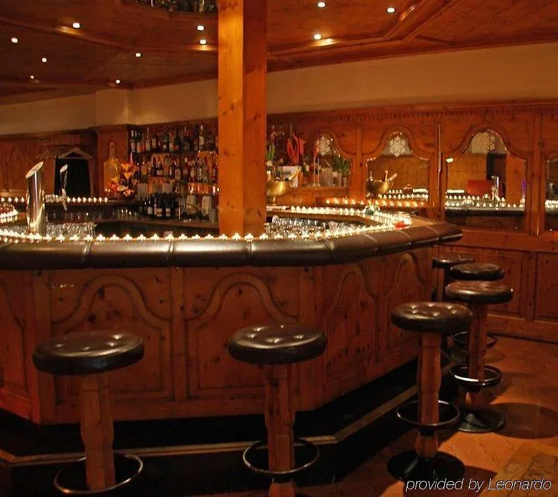 Budget Hotel Alexander Bazel